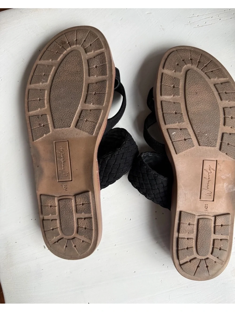 Wonderly Black Braided Strap Slide Sandals Size 6